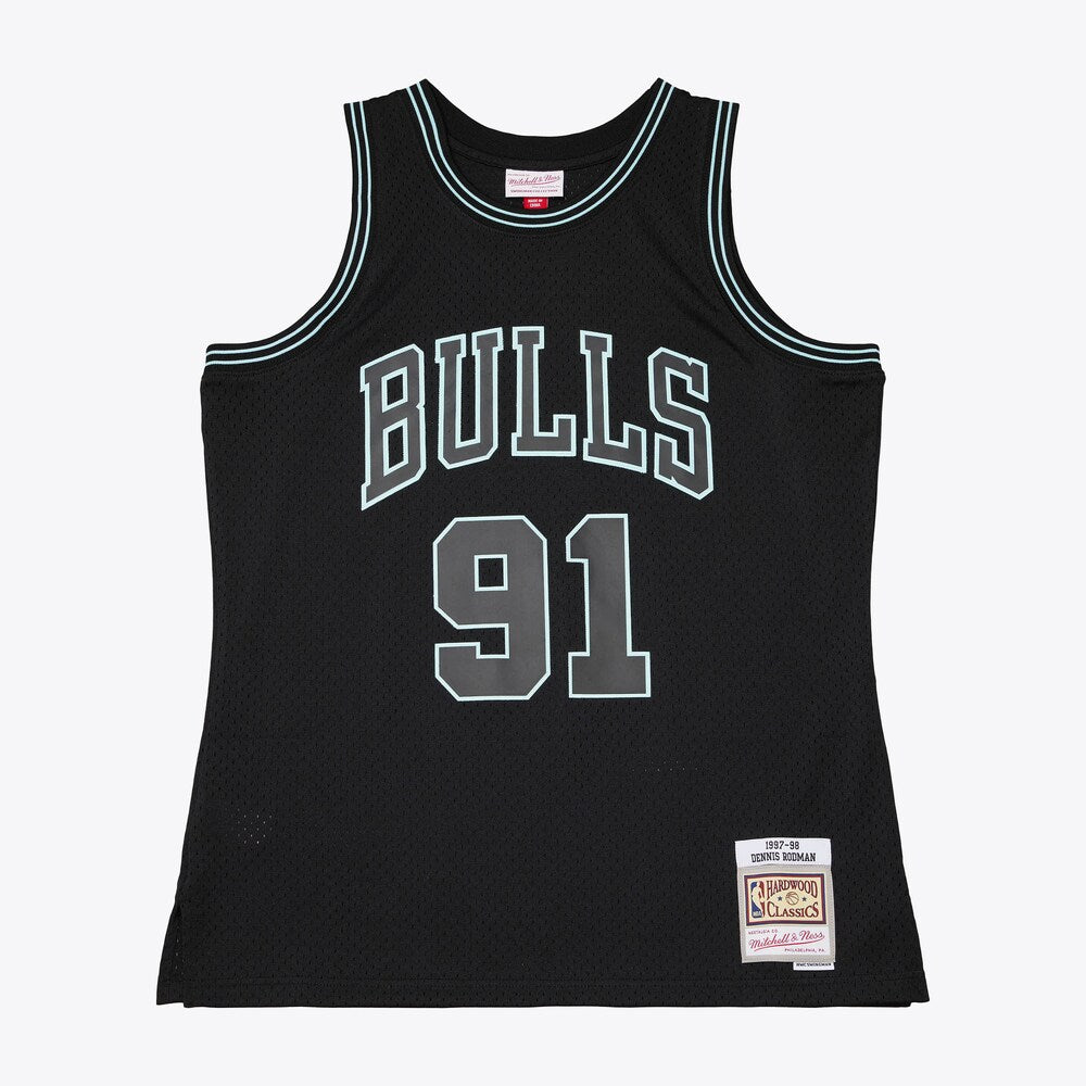 Chicago Bulls 1997 Mitchell & Ness Swingman Jersey product image
