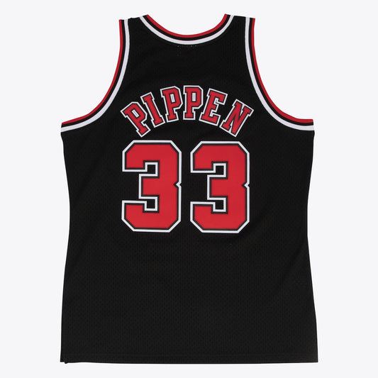 Chicago Bulls By Mitchell & Ness 1997-98 Mitchell & Ness Swingman Alternate Black Jersey product image