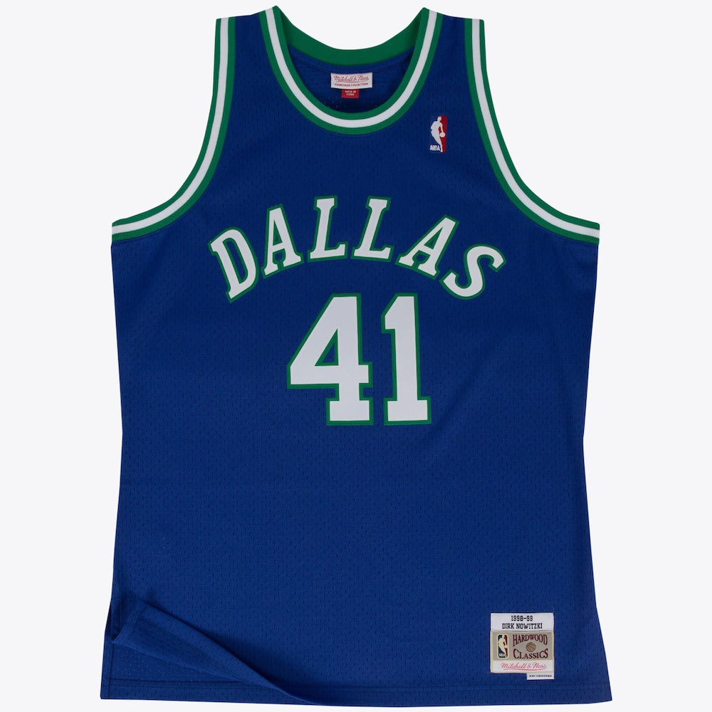 Dallas Mavericks Road Dirk Nowitzki 1998-99 Mitchell & Ness Swingman Jersey product image
