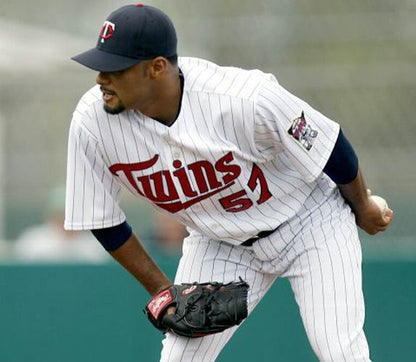 Johan Santana Minnesota Twins 2004 Baseball jersey retro stitched fan gear RTJ00440