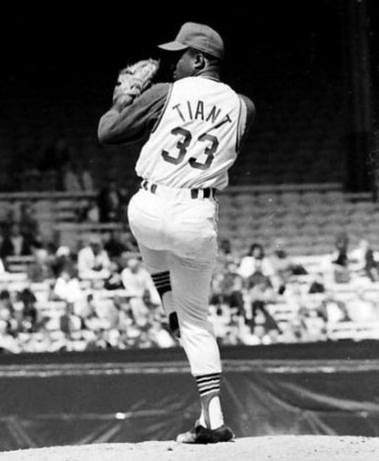 Luis Tiant Cleveland Indians 1969 Baseball jersey retro stitched fan gear RTJ00078